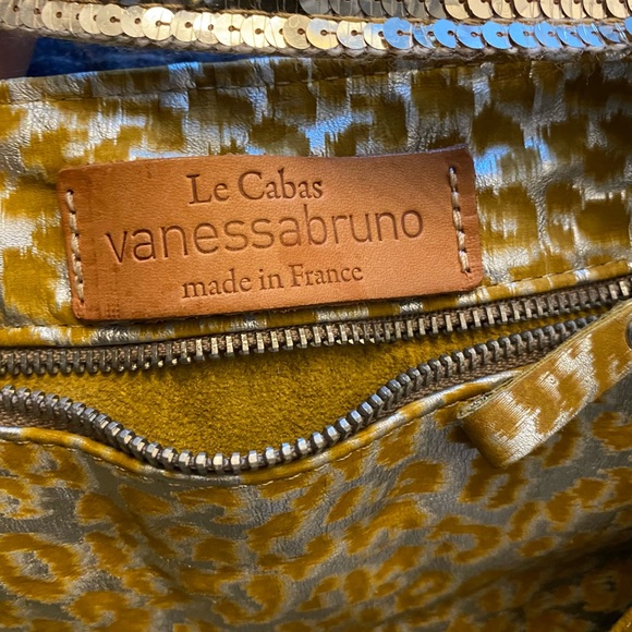 COPY - Vanessa Bruno Las Cabás Cow Calf Sequin To… - Picture 2 of 4